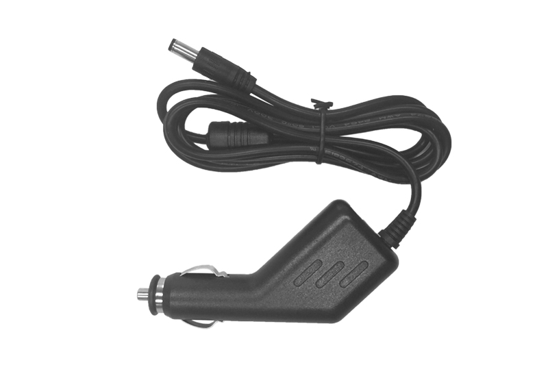 12 / 24 VDC a 19VDC Vehicle Power Adapter - COLOSSUS W106 / W126